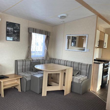 3 Bedroom 8 Berth Standard Basic Caravans With Hot Tub,Mountain Bikes Tattershall Exterior foto